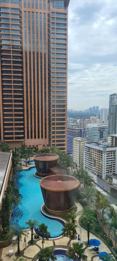 Raymond Suites At Berjaya Times Square Pangsapuri