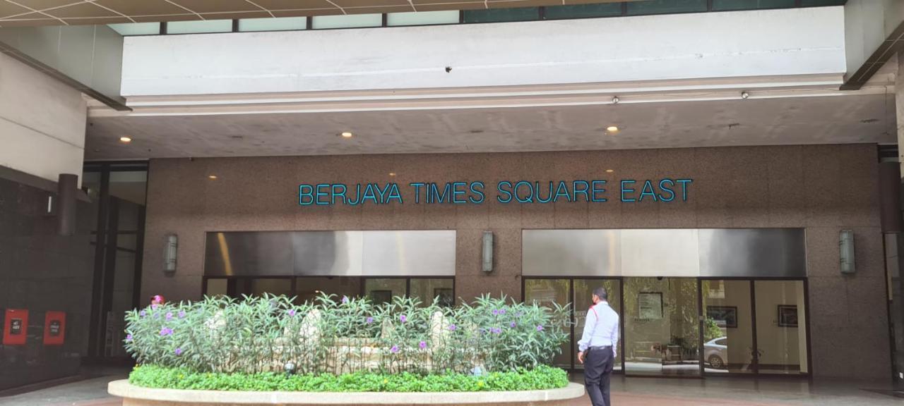Raymond Suites At Berjaya Times Square Kuala Lumpur