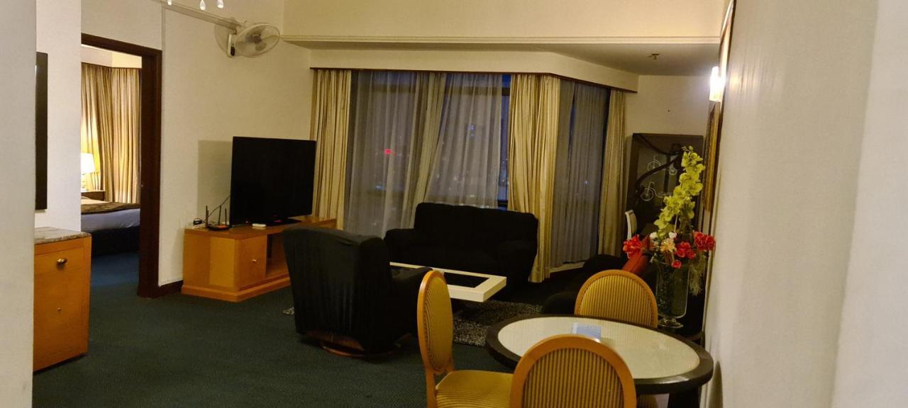 Raymond Suites At Berjaya Times Square Kuala Lumpur