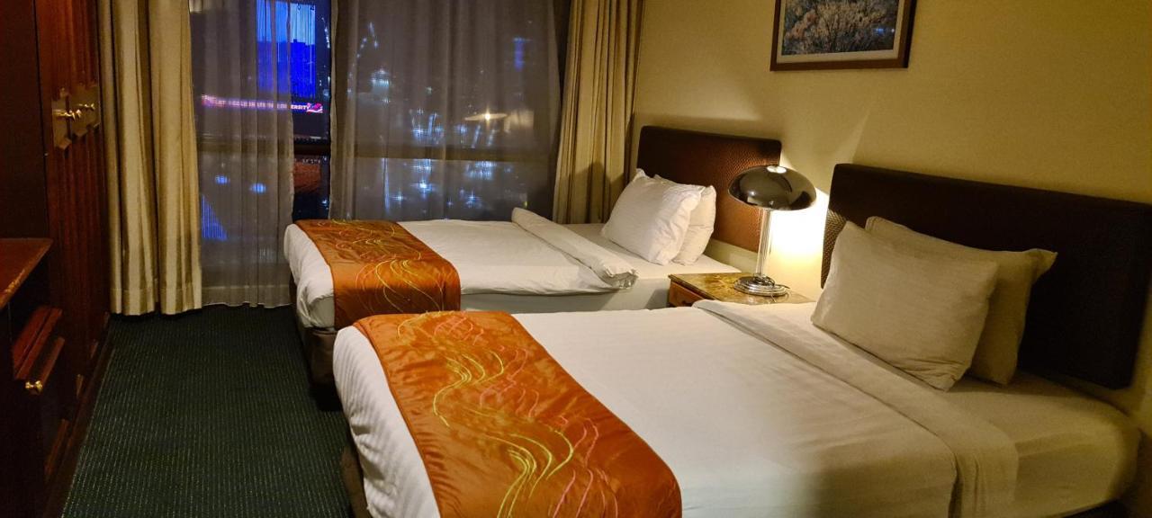 Pangsapuri Raymond Suites At Berjaya Times Square