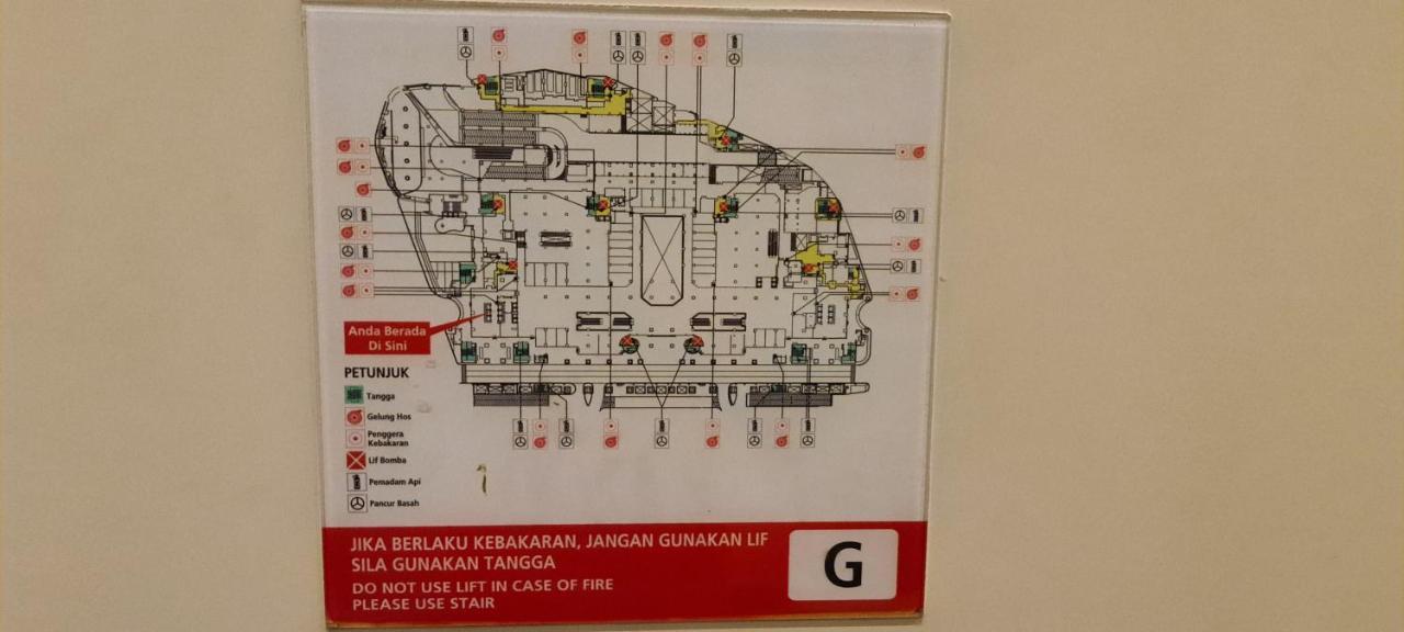 Pangsapuri Raymond Suites At Berjaya Times Square