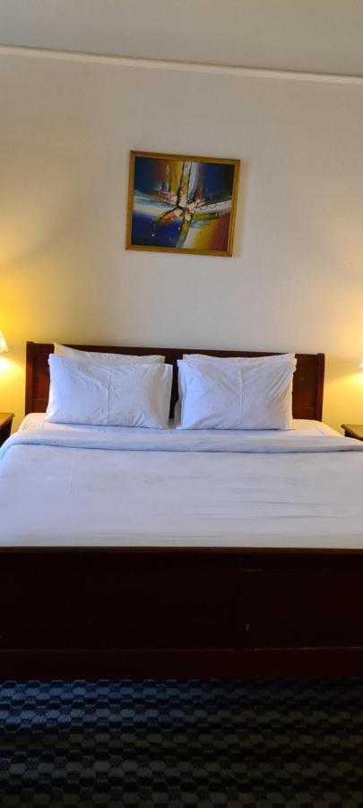 Raymond Suites At Berjaya Times Square Kuala Lumpur