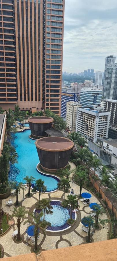 Raymond Suites At Berjaya Times Square Pangsapuri *