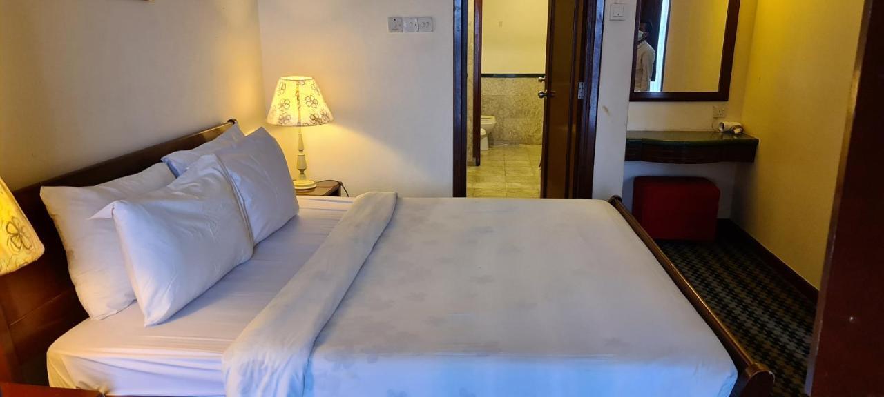 Raymond Suites At Berjaya Times Square Kuala Lumpur