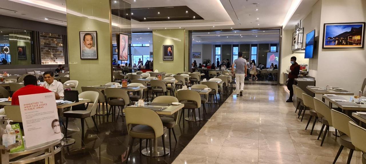 Raymond Suites At Berjaya Times Square Pangsapuri Kuala Lumpur