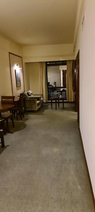Pangsapuri Raymond Suites At Berjaya Times Square Kuala Lumpur